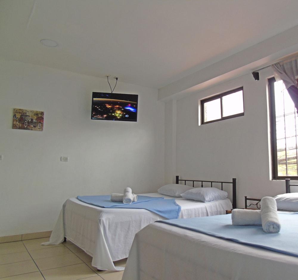 Hotel Quinta Avenida Сан Хосе Екстериор снимка