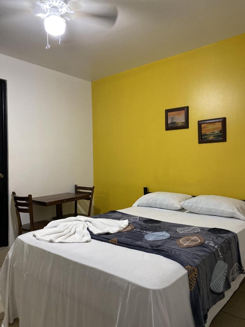 Hotel Quinta Avenida Сан Хосе Екстериор снимка