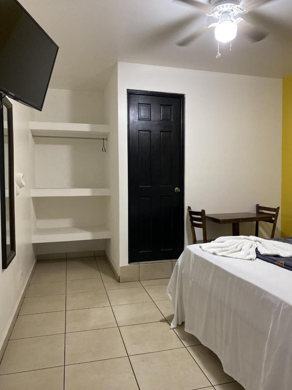 Hotel Quinta Avenida Сан Хосе Екстериор снимка